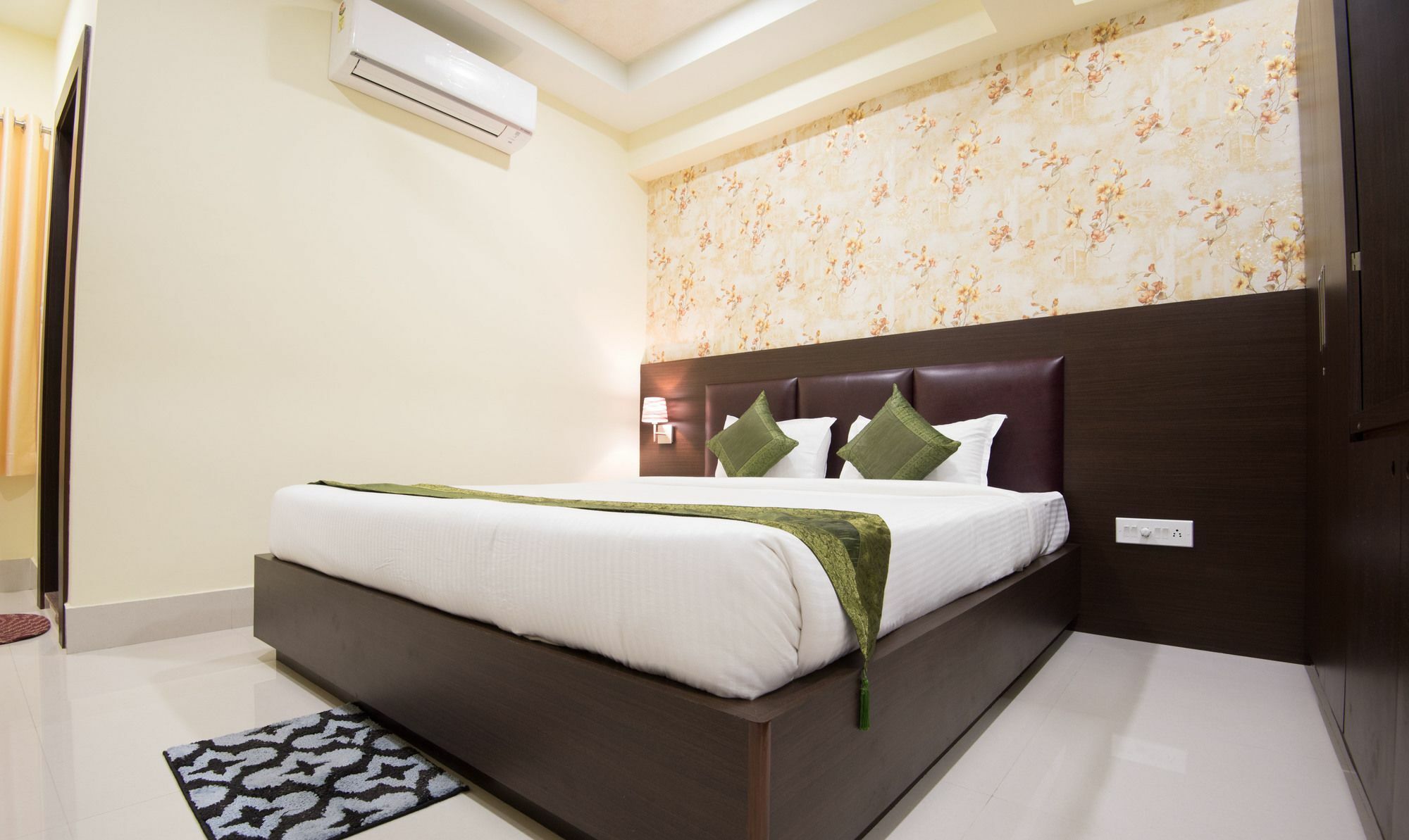 Treebo King'S Court Chandrasekharpur Bhubaneswar Exteriör bild